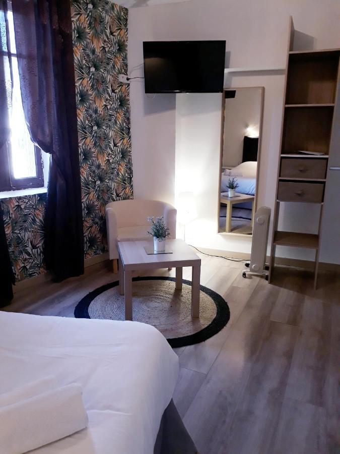 Hotel Renaissance Мартіг Екстер'єр фото